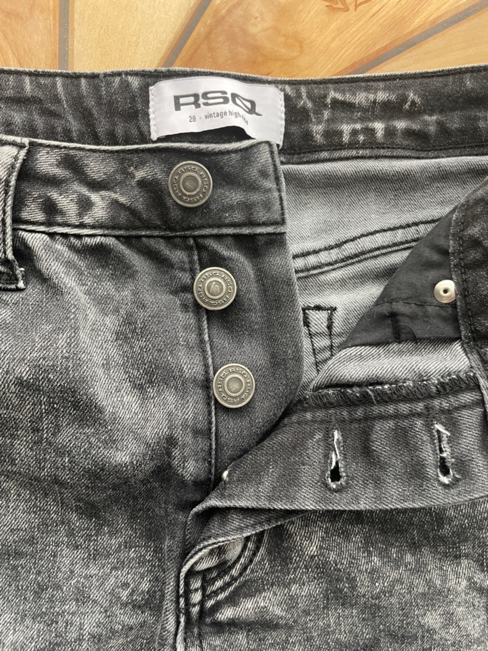 RSQ Black Acid-Wash Distressed Cutoff Jean Shorts - Picture 5 of 8